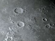 Crateras ARISTOTELES e EUDOXUS.