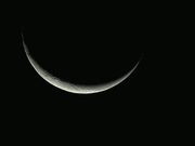 LUA Minguante, 8% iluminada, em 30 de abril de 2011.