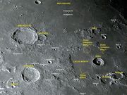 A cratera BÜRG e o Lacus MORTIS.