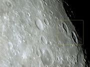 Crateras HAHN e BEROSUS.