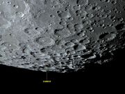 A cratera CABEUS e a descoberta de gelo na Lua.