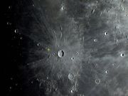 A proeminente cratera KEPLER e a sonda lunar soviética Luna 7