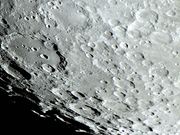 A grande cratera CLAVIUS em 28 de agosto de 2020.